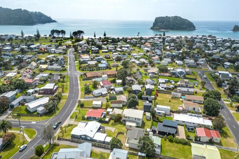 Photo of property in 215b Williamson Road, Whangamata, 3620