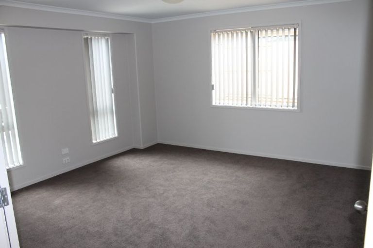 Photo of property in 28 Trauzer Place, Flagstaff, Hamilton, 3210