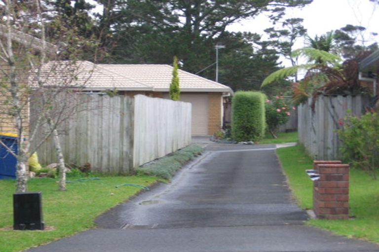 Photo of property in 39 Waimoko Glen, Swanson, Auckland, 0612