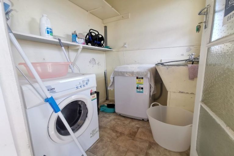 Photo of property in 22 Keats Crescent, Enderley, Hamilton, 3214