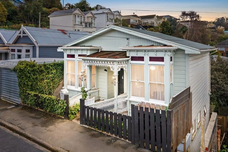 Photo of property in 6 Macbeth Street, Caversham, Dunedin, 9012