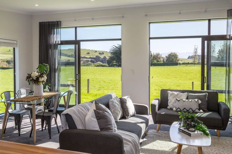 Photo of property in 34 Admiral Road, Gladstone, Masterton, 5883