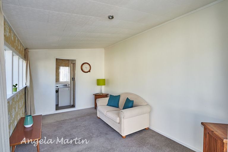 Photo of property in 4 Panako Place, Awapuni, Palmerston North, 4412