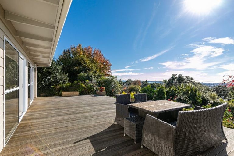 Photo of property in 71 Pleasant Road, Glen Eden, Auckland, 0602