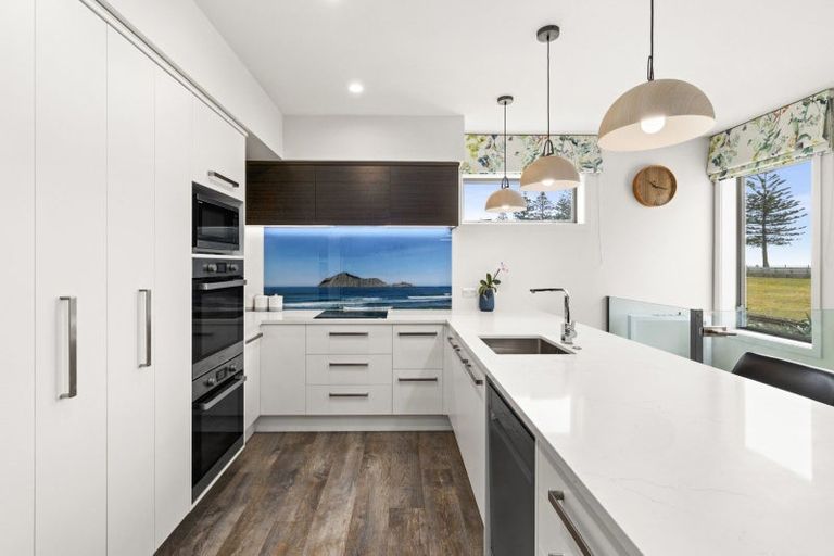 Photo of property in 122 Te Awa Avenue, Te Awa, Napier, 4110