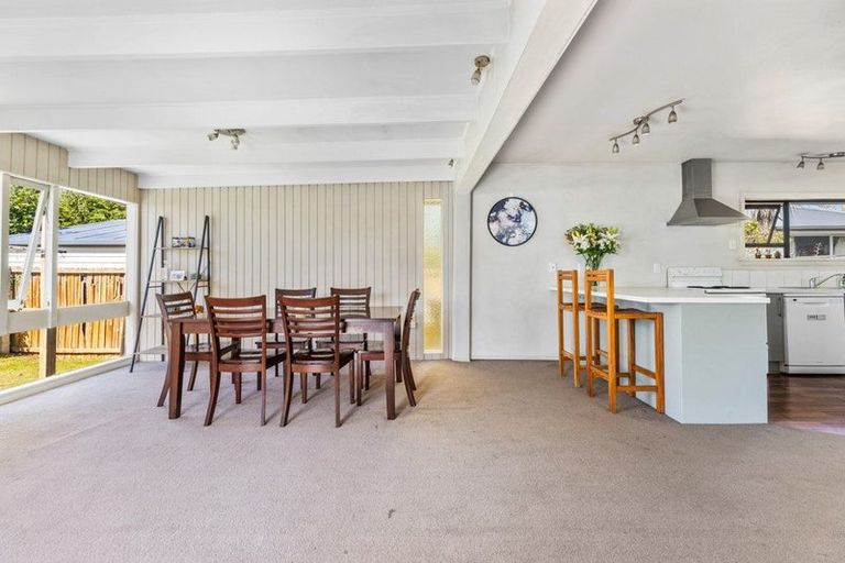 Photo of property in 26 Liverton Crescent, Bishopdale, Christchurch, 8053