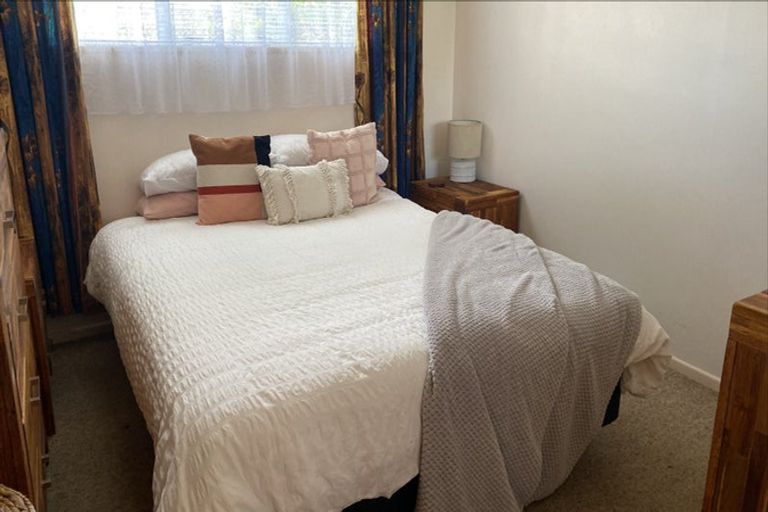 Photo of property in 64b The Drive, Tawa, Wellington, 5028