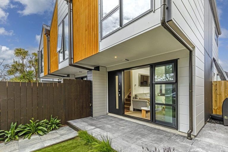 Photo of property in 3/20 Moor Avenue, Te Atatu Peninsula, Auckland, 0610