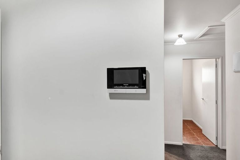 Photo of property in 20 Erin Street, Hawera, 4610