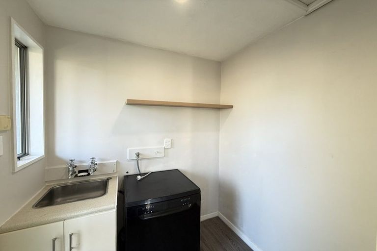 Photo of property in 42 Wildberry Street, Woolston, Christchurch, 8023