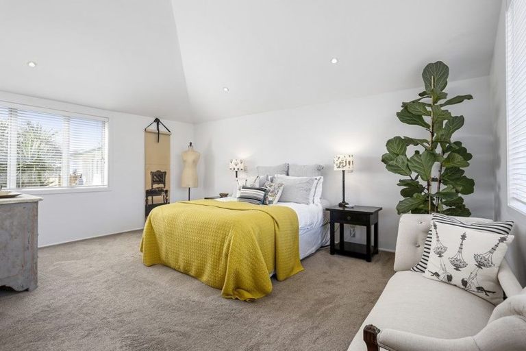 Photo of property in 3/40 Kowhai Road, Campbells Bay, Auckland, 0630