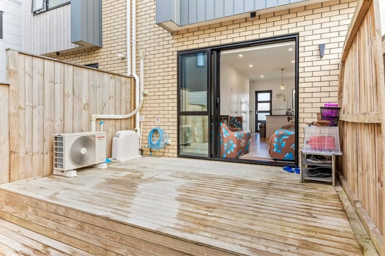 Photo of property in 10/36 Westgate Drive, Westgate, Auckland, 0614