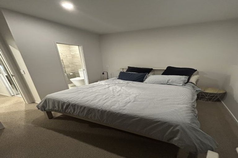 Photo of property in 53 Hadlow Terrace, Grey Lynn, Auckland, 1021