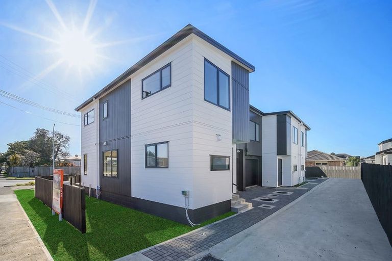 Photo of property in 129 Russell Road, Manurewa, Auckland, 2102
