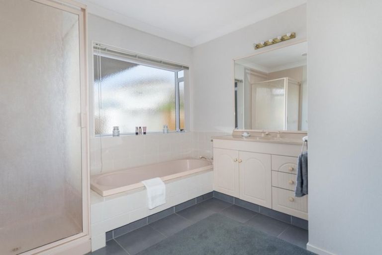 Photo of property in 19 Percival Avenue, Matua, Tauranga, 3110