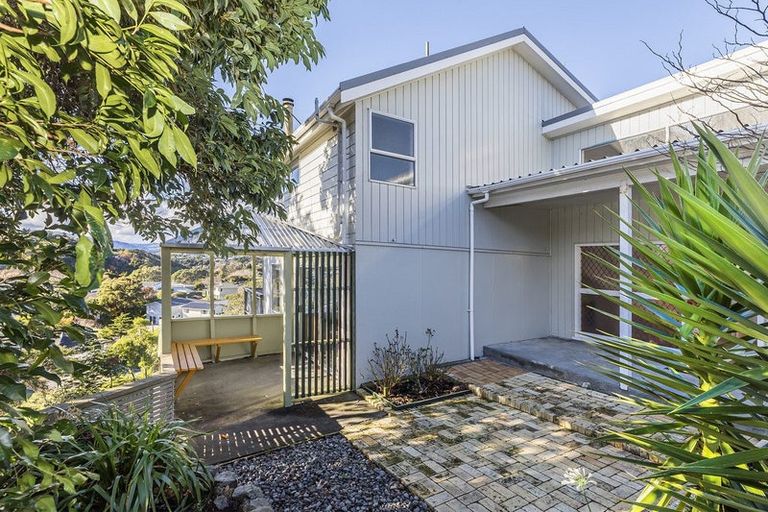 Photo of property in 9 Keel Place, Whitby, Porirua, 5024