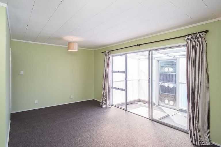 Photo of property in 166a Arawhata Road, Paraparaumu, 5032
