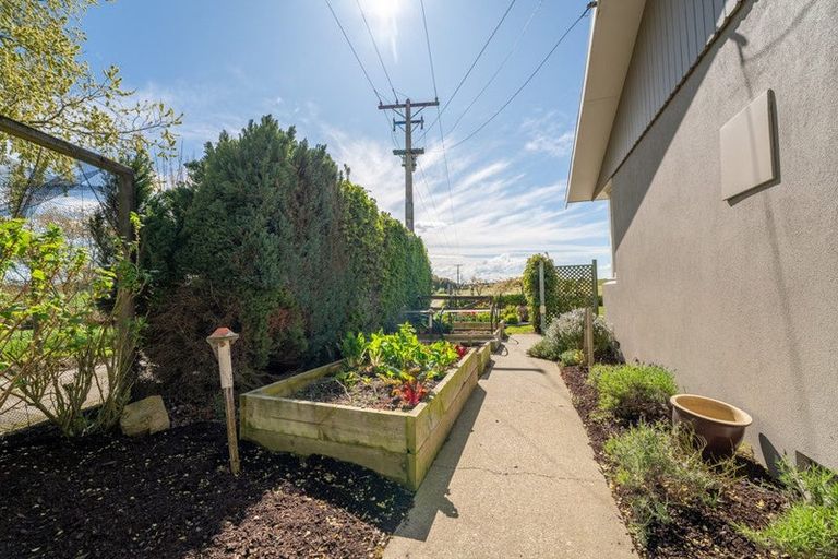Photo of property in 9 Barton Road, Otipua Creek, Timaru, 7974