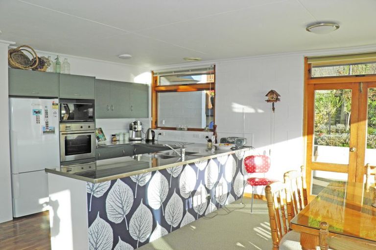 Photo of property in 3 Avon Street, South Hill, Oamaru, 9400