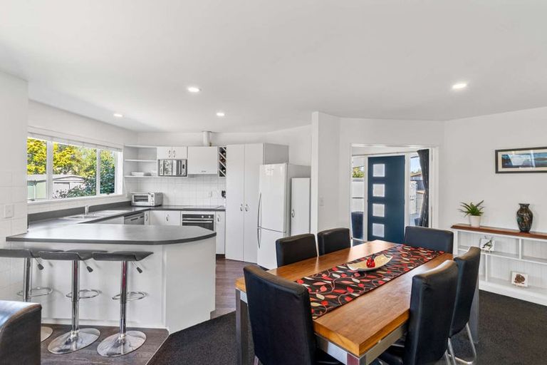 Photo of property in 53 Broadhaven Avenue, Parklands, Christchurch, 8083