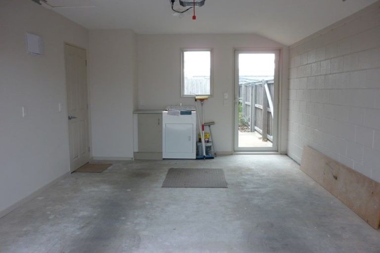 Photo of property in 2/98 Derby Street, Westport, 7825