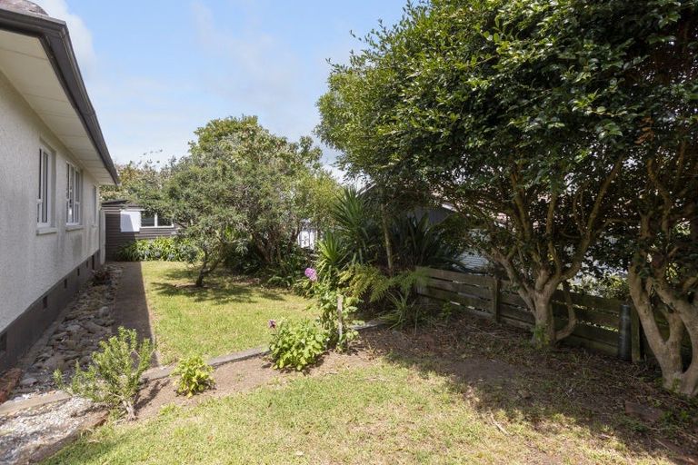 Photo of property in 475a Saint Aubyn Street, Moturoa, New Plymouth, 4310