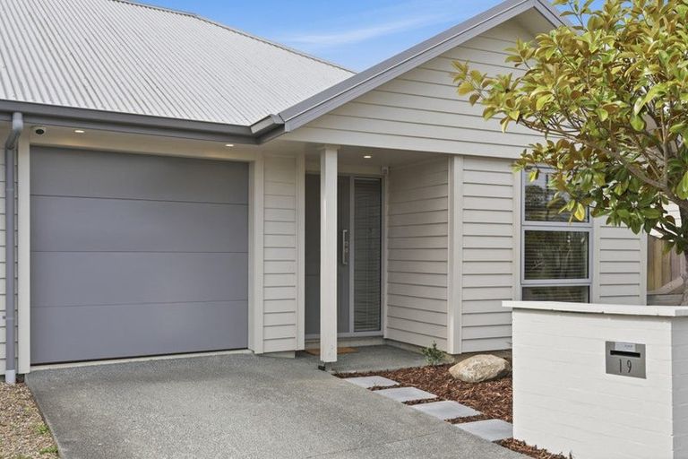 Photo of property in 19 Fairwater Road, Warkworth, 0910