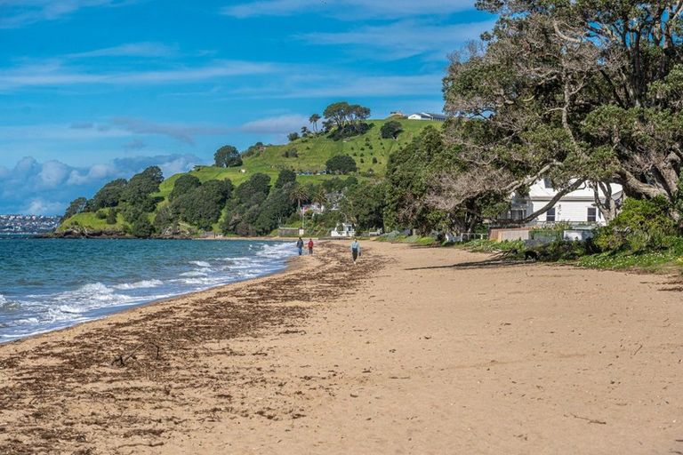 Photo of property in 9 Arawa Avenue, Devonport, Auckland, 0624