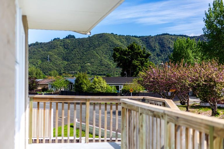 Photo of property in 118 Clouston Park Road, Clouston Park, Upper Hutt, 5018