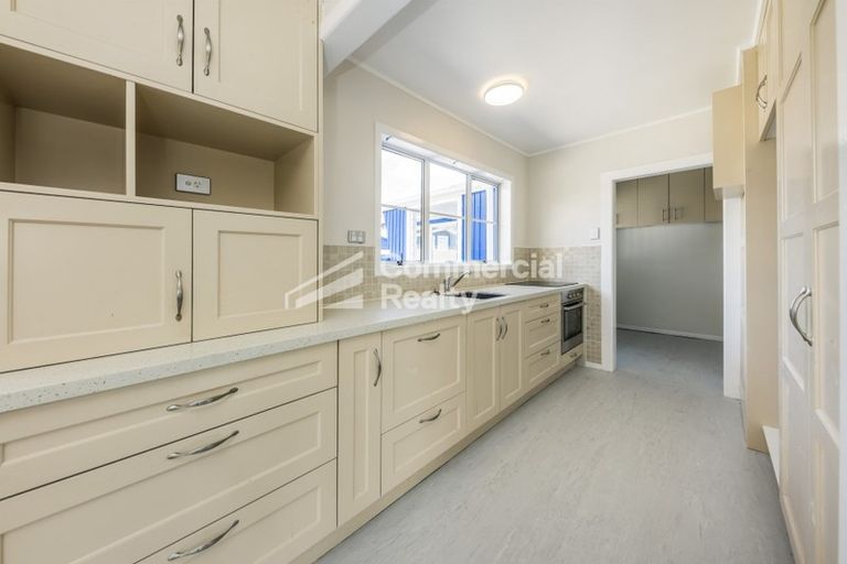 Photo of property in 39 Walters Road, Takanini, 2112