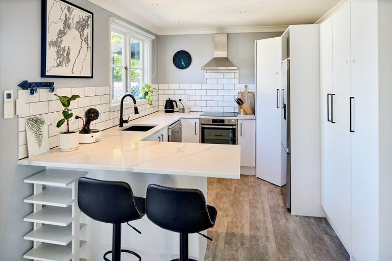 Photo of property in 6 Whakatiki Street, Trentham, Upper Hutt, 5018