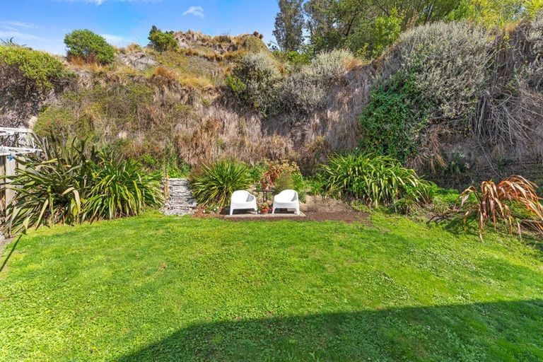 Photo of property in 2/80 Mccormacks Bay Road, Mount Pleasant, Christchurch, 8081