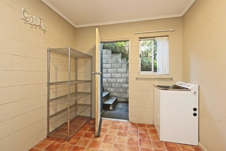 Photo of property in 9 Shortland Place, Havelock North, 4130