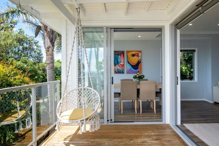 Photo of property in 52 Simla Terrace, Hospital Hill, Napier, 4110