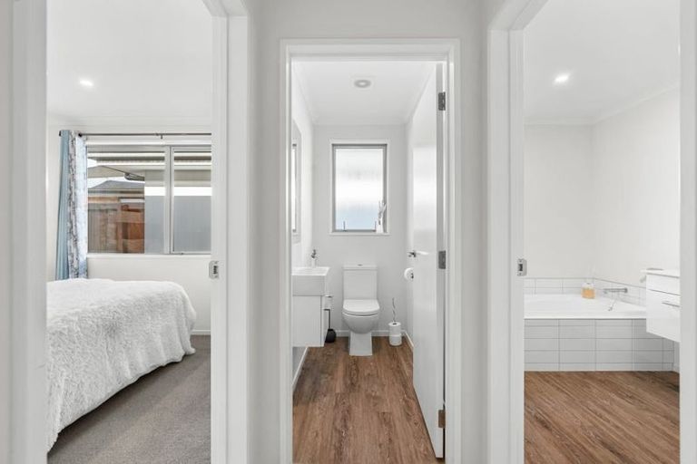 Photo of property in 21 Vildebeest Street, Halswell, Christchurch, 8025