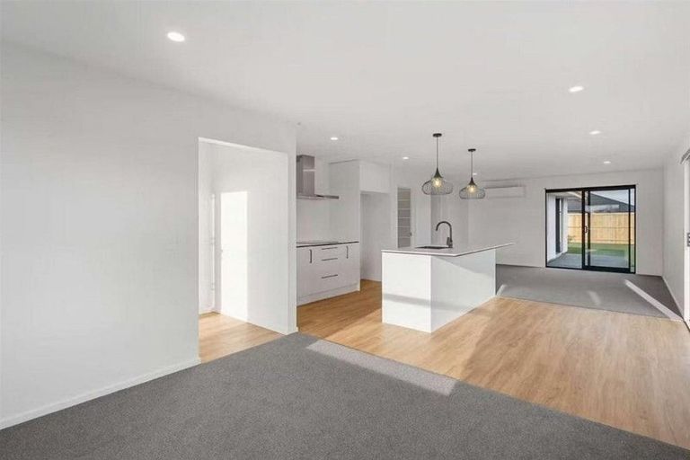 Photo of property in 2 Wulfstan Lane, Rolleston, 7614