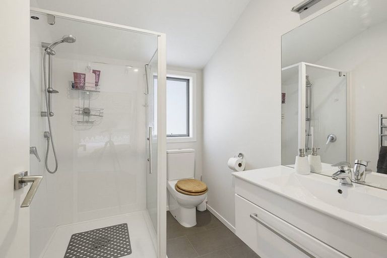 Photo of property in 8b Homebush Road, Khandallah, Wellington, 6035