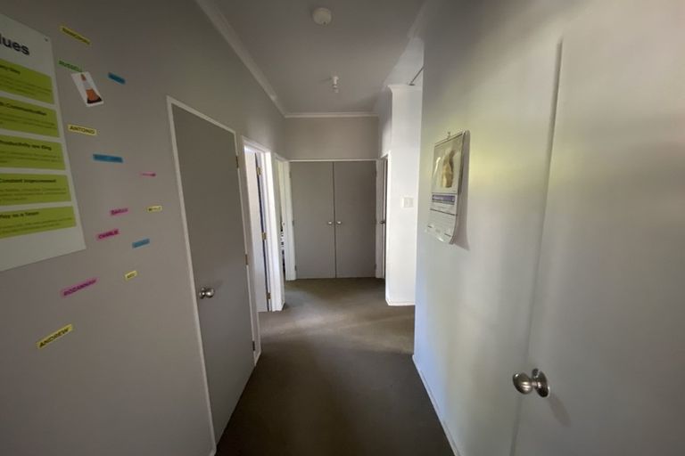 Photo of property in 10 Peach Hill Road, Ramarama, Drury, 2579