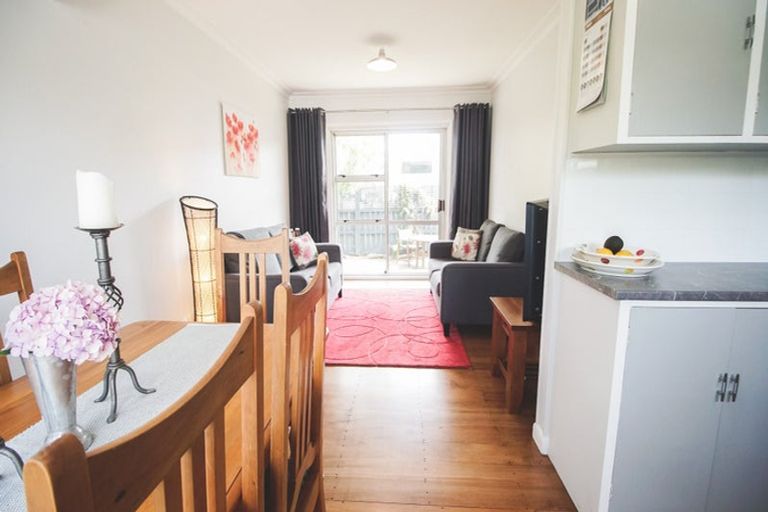 Photo of property in 2/56 Golf Road, Tahunanui, Nelson, 7011