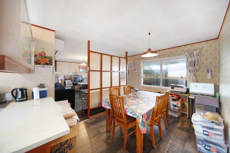 Photo of property in 32 Idlewild Avenue, Mangere, Auckland, 2022