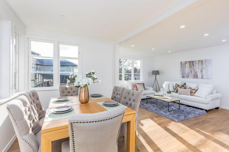 Photo of property in 1/48 Philomel Crescent, Bayswater, Auckland, 0622