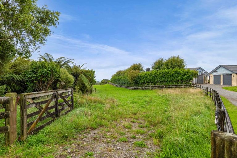 Photo of property in 40 Maunga Heights, Hurworth, New Plymouth, 4371