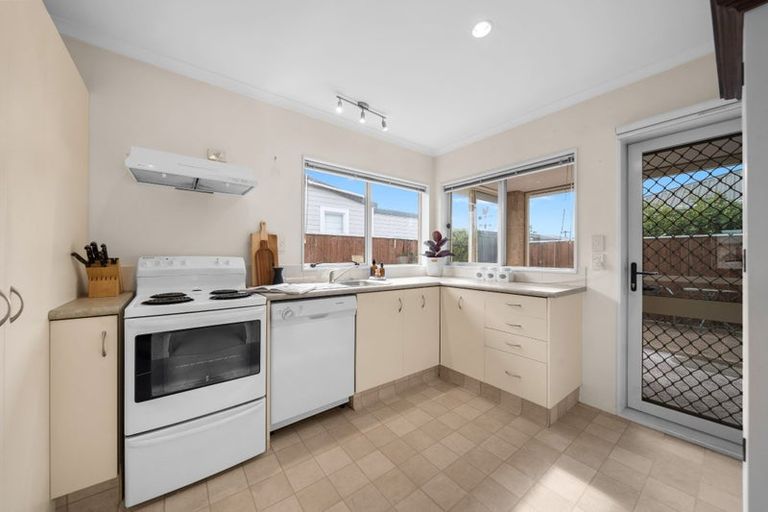 Photo of property in 9 Hogg Crescent, Masterton, 5810