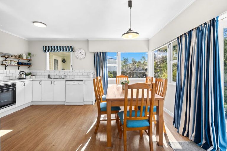 Photo of property in 2a Sherwood Road, Onerahi, Whangarei, 0110