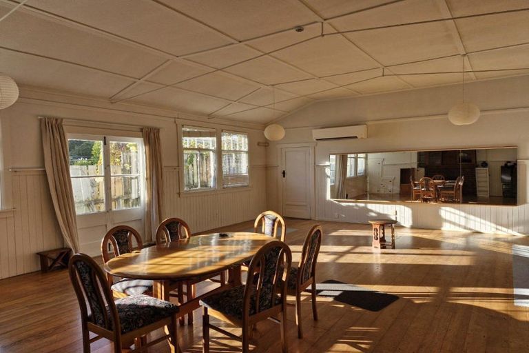 Photo of property in 101 Fulford Street, New Plymouth, 4310