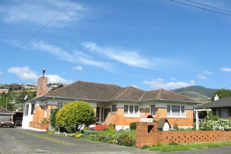 Photo of property in 19 Bledisloe Avenue, Stoke, Nelson, 7011