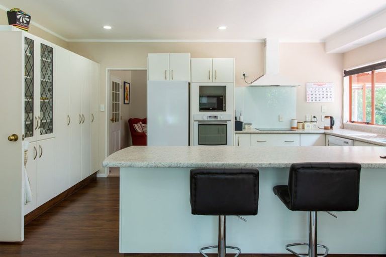 Photo of property in 10 Guinane Street, Dannevirke, 4930