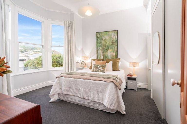 Photo of property in 56 Derwent Street, Island Bay, Wellington, 6023