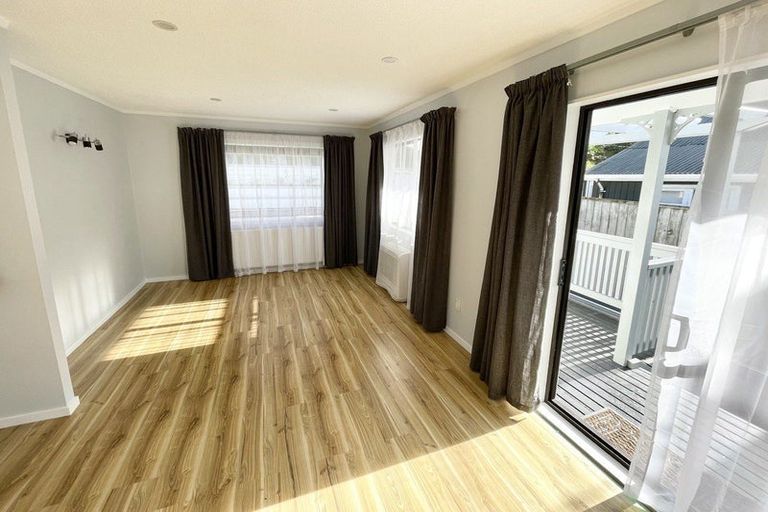 Photo of property in 2/12 Norfolk Street, Regent, Whangarei, 0112