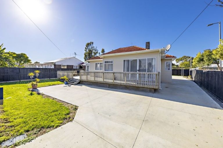 Photo of property in 23 Jutland Road, Manurewa, Auckland, 2102